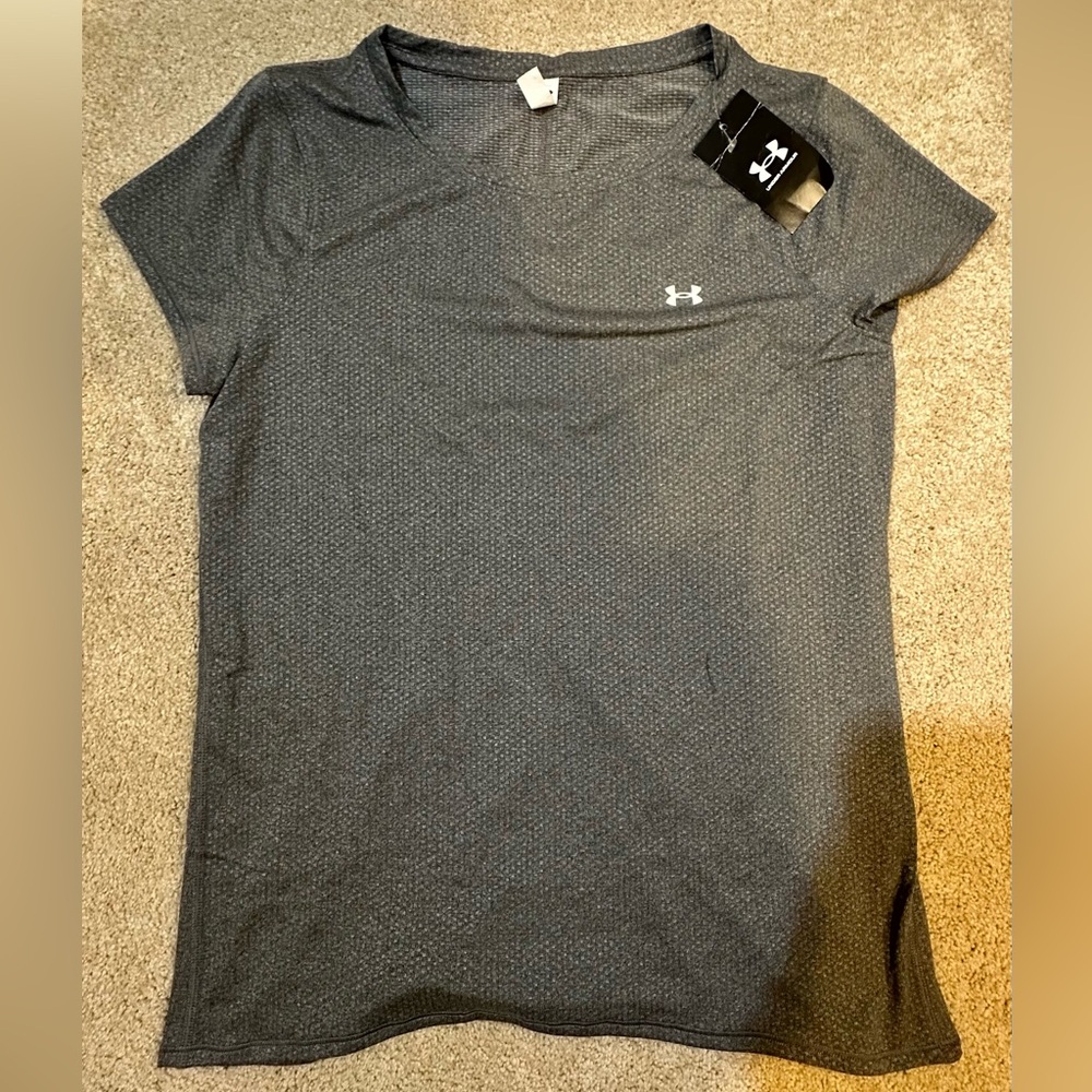 NWT Under Armour HeatGear Tee - Charcoal Grey🩶